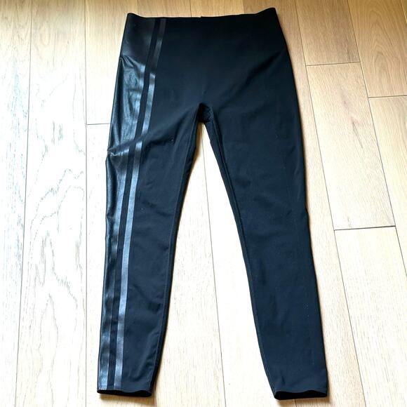 SPANX Black Glossy Side‑Stripe Leggings – Women’s Size M - Picture 2 of 9